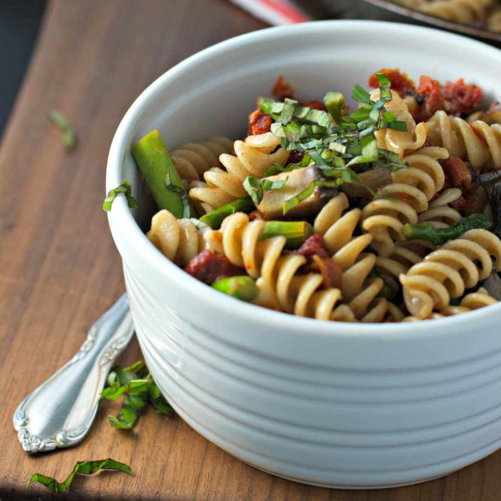 sundried tomato pasta salad with asparagus and portobello mushrooms vegan gluten free best recipe